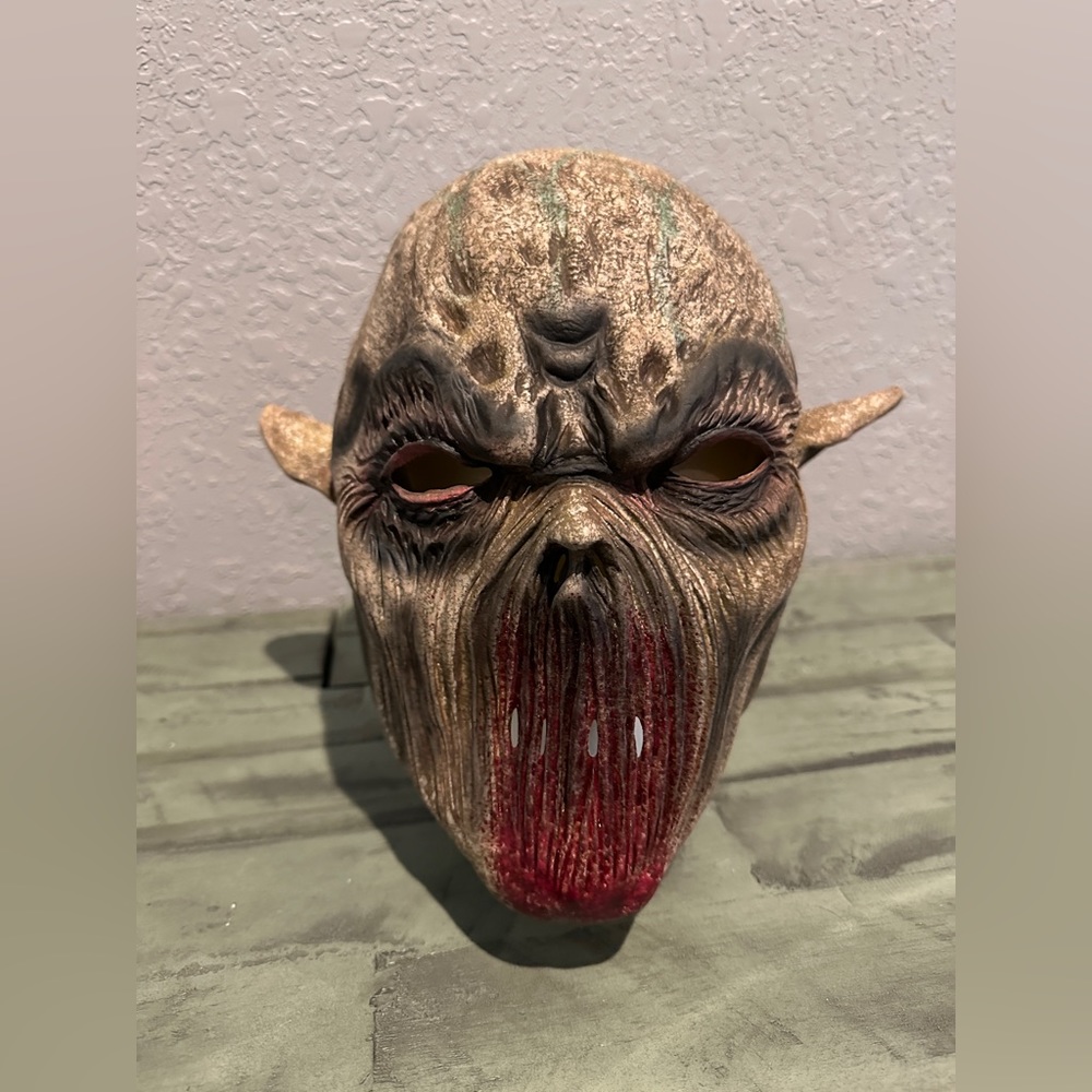 Scary Monster Mask